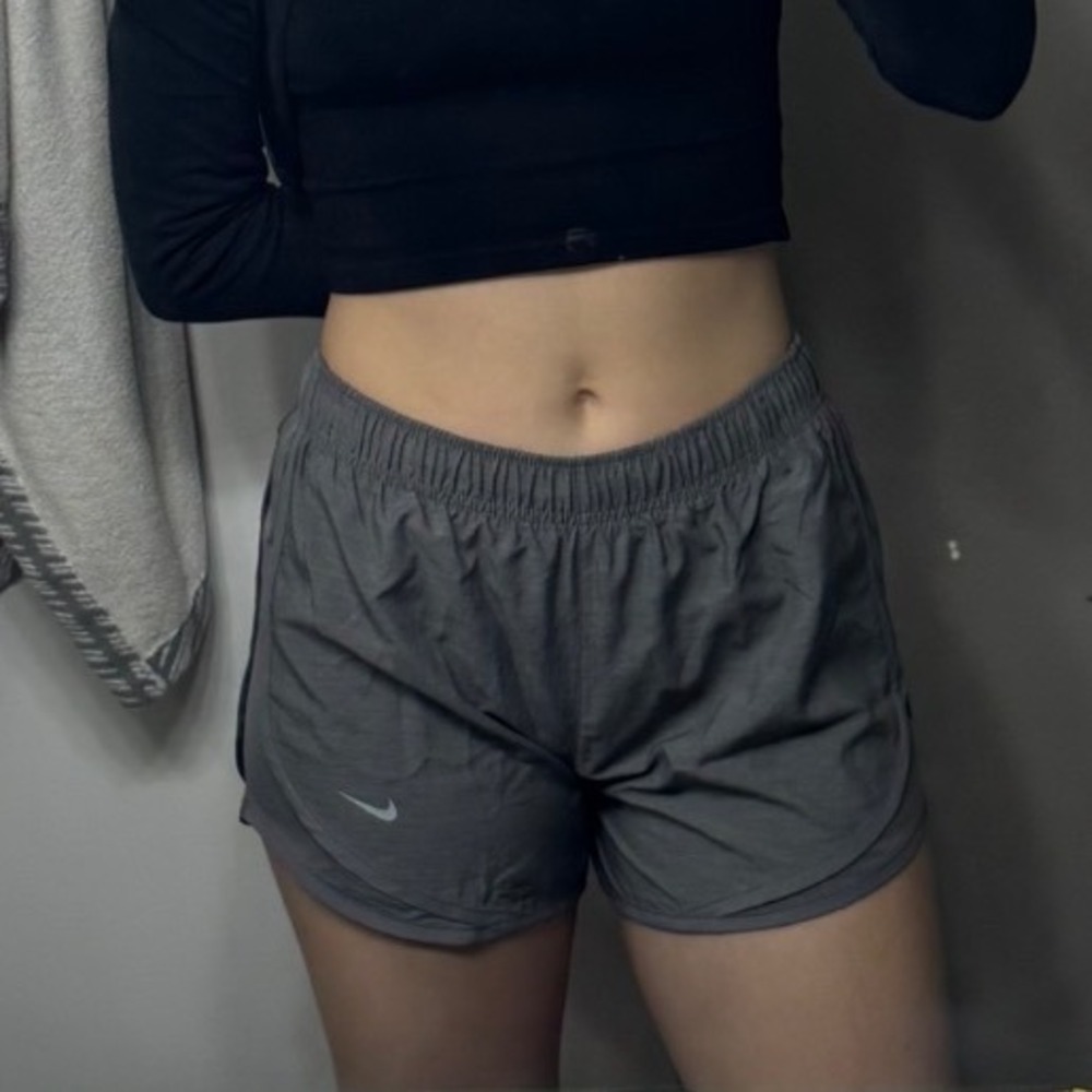 Nike Dri-FIT Womens Running Shorts Gray Heathered Athletic Gym Training Small